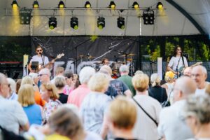 Glanzlichter Open Air mit der Coverband MAFFAY Pur +++ Foto: Besim Mazhiqi