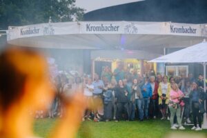 Glanzlichter Open Air mit der Coverband This is Tina +++ Foto: Besim Mazhiqi