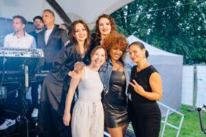 Glanzlichter Open Air mit der Coverband This is Tina +++ Foto: Besim Mazhiqi