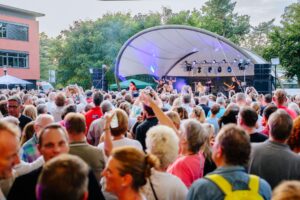 Glanzlichter Open Air mit der Coverband Falco meets Michael Jackson +++ Foto: Besim Mazhiqi
