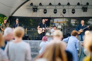 Glanzlichter Open Air mit der Coverband Falco meets Michael Jackson +++ Foto: Besim Mazhiqi