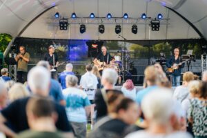 Glanzlichter Open Air mit der Coverband Falco meets Michael Jackson +++ Foto: Besim Mazhiqi