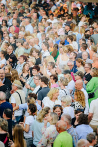 Glanzlixchter Open Air im Bürgerpark Schloß Holte-Stukenbrock +++ Taylor Experience +++ Foto: Besim Mazhiqi