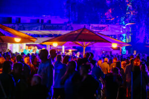 Glanzlichter Open Air im Bürgerpark Schloß Holte-Stukenbrock +++ Kaiser Tribute Band +++ Foto: Besim Mazhiqi